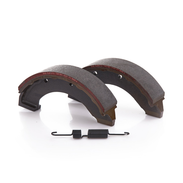 Brake shoe set complete with springs 