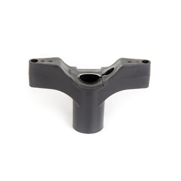 Outlet nozzle for Skate auger spreader 