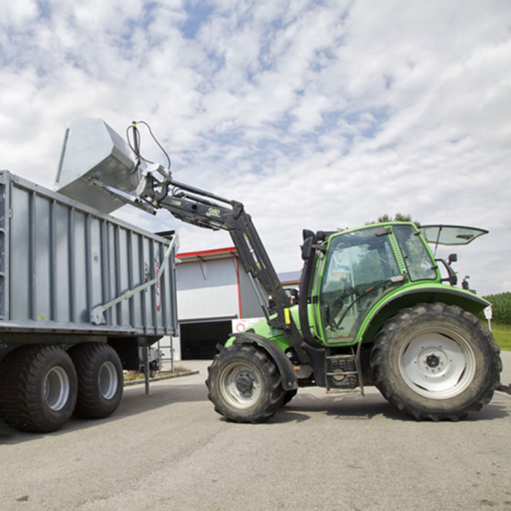 Individual mounting for hight-tilt bucket 