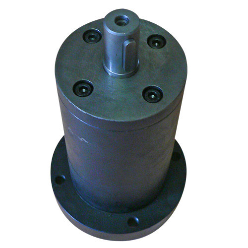 Hydraulic motor with round mounting flange 