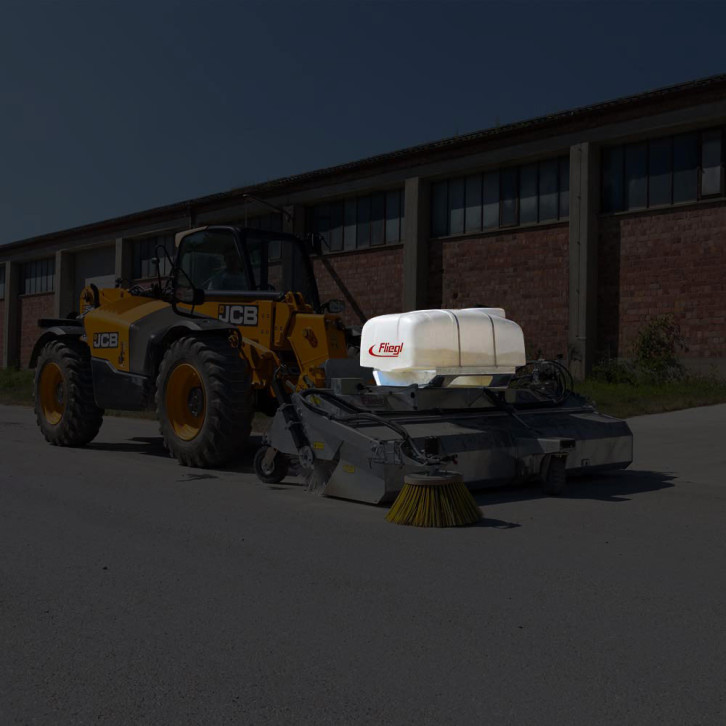 Spraying system with 300 l tank 