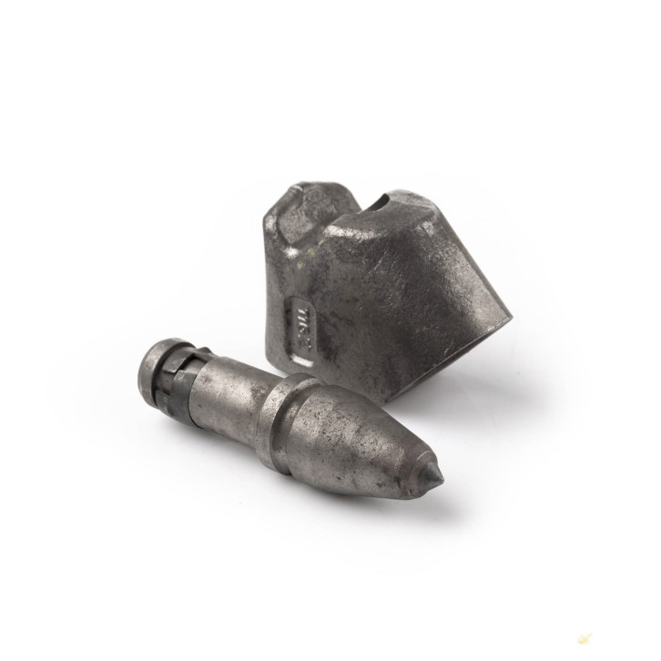 Round shank chisel for trencher with hard-metal insert 