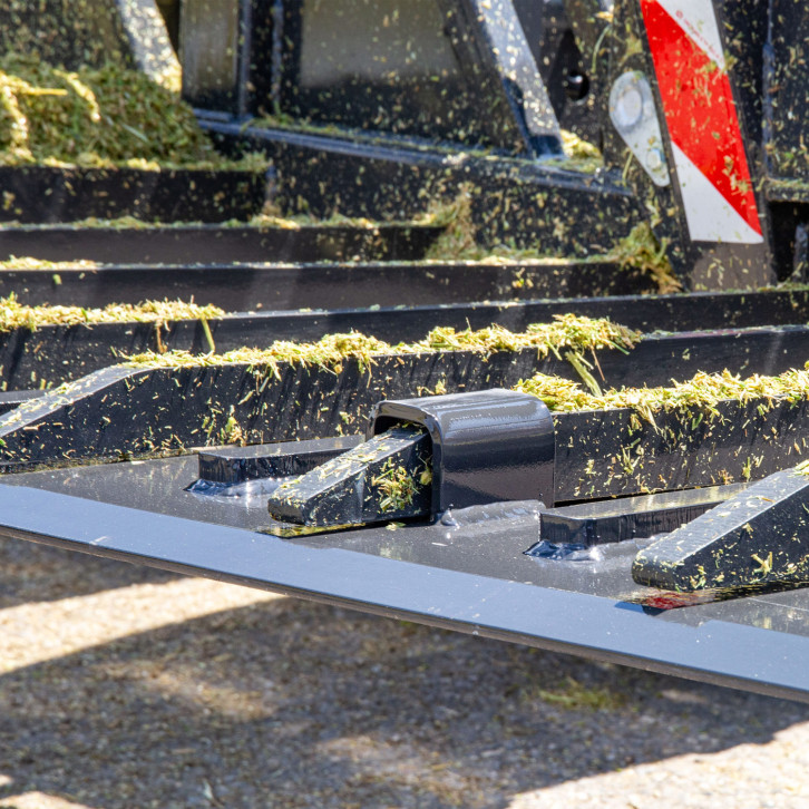 Aufsatzschneide für Maissilage 